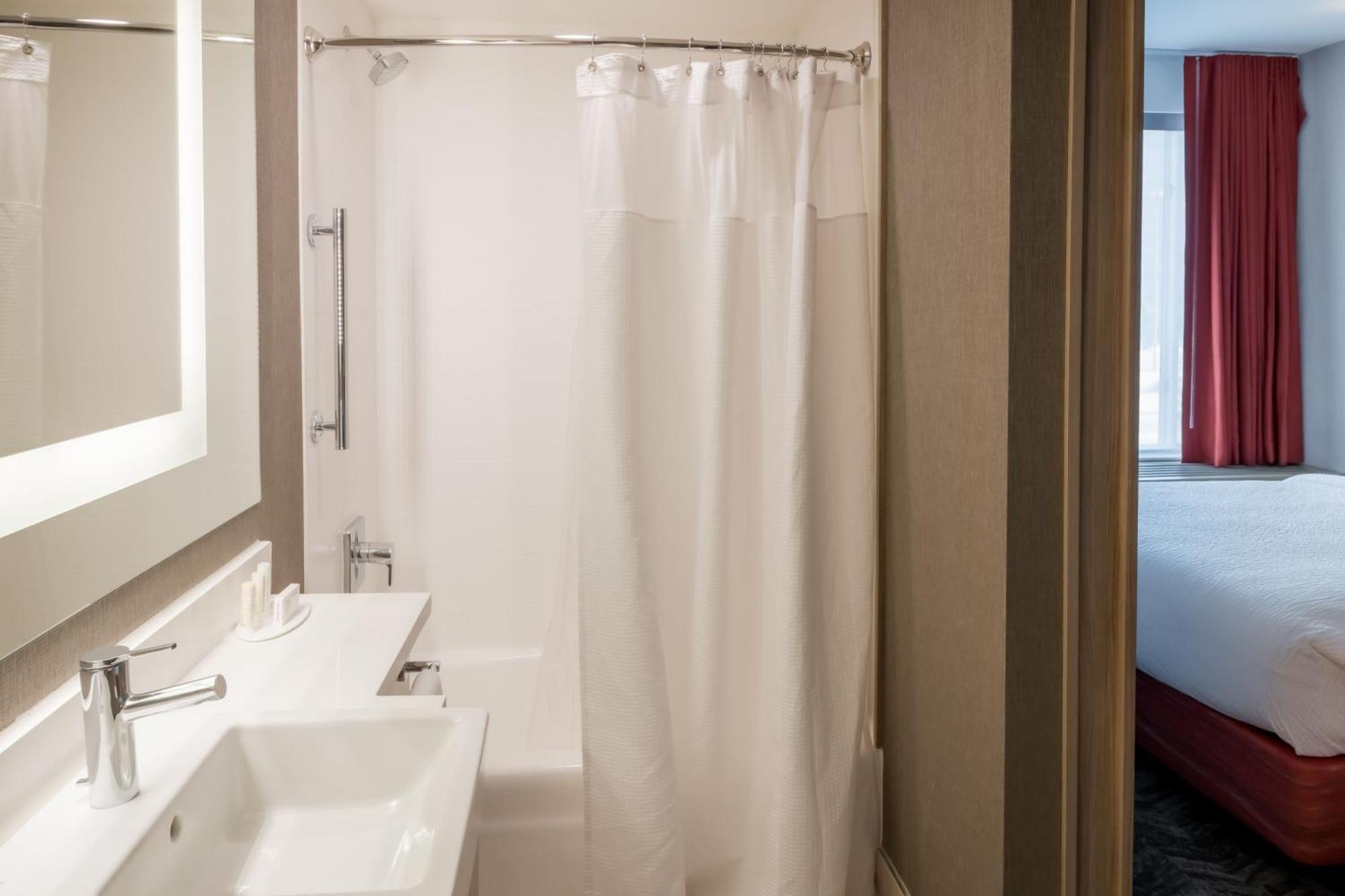 Springhill Suites Dallas Central Expressway Exteriér fotografie