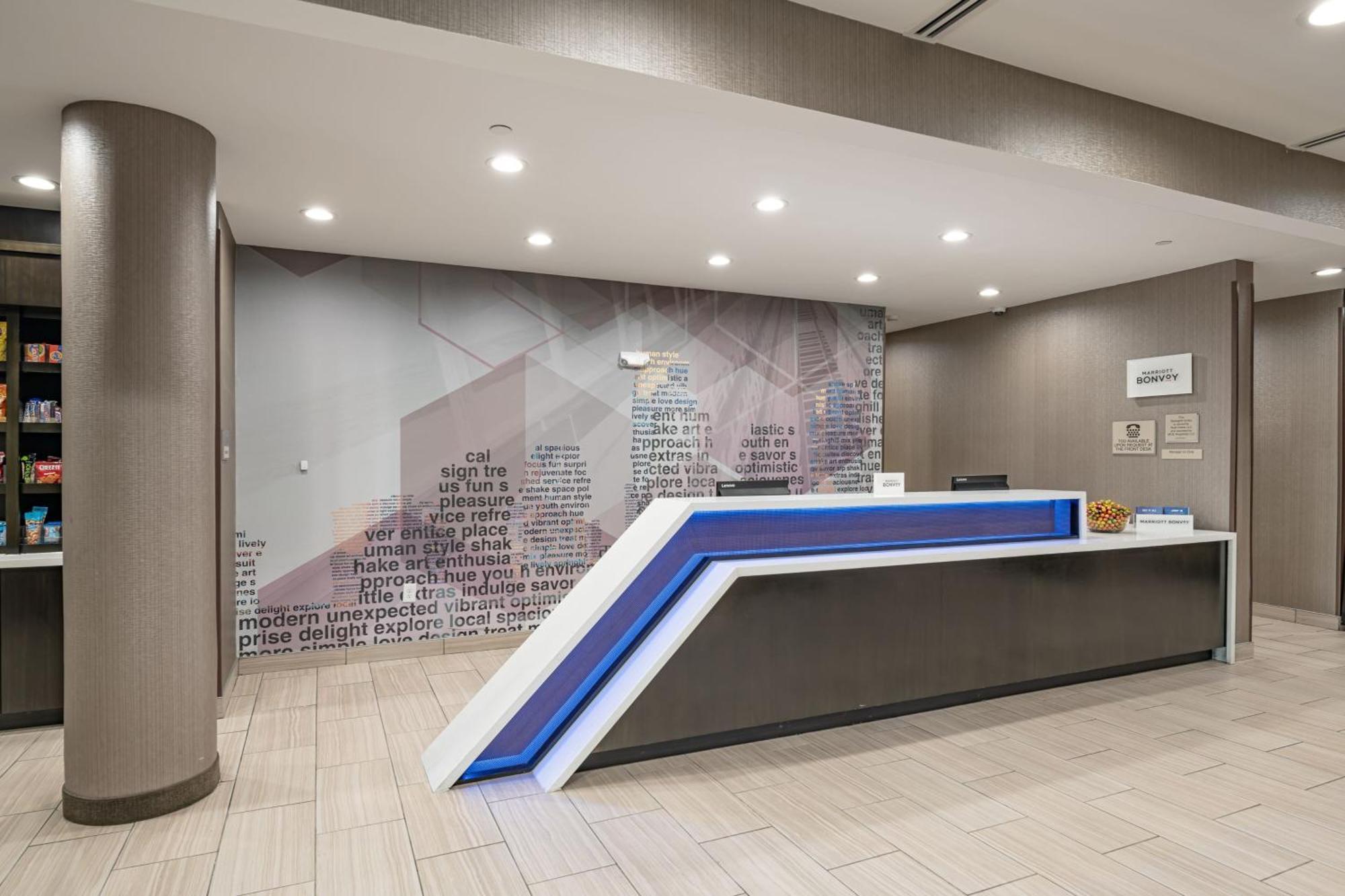 Springhill Suites Dallas Central Expressway Exteriér fotografie