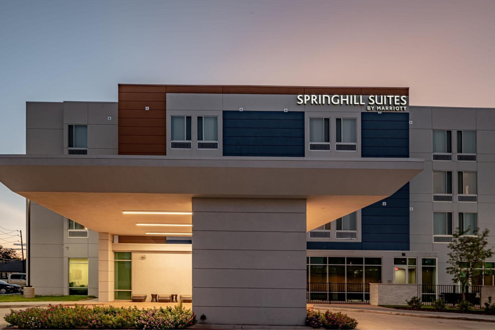 Springhill Suites Dallas Central Expressway Exteriér fotografie