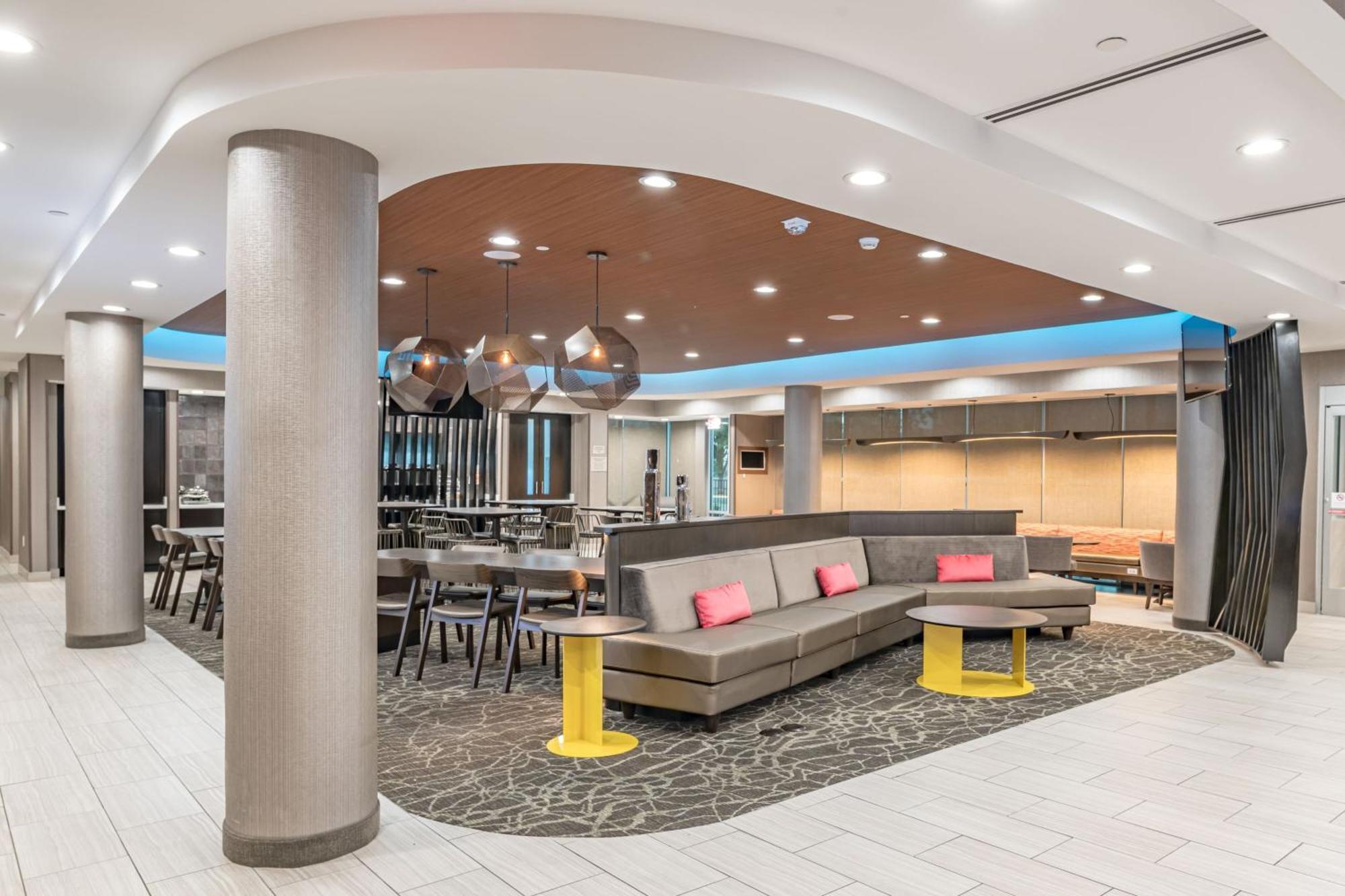 Springhill Suites Dallas Central Expressway Exteriér fotografie