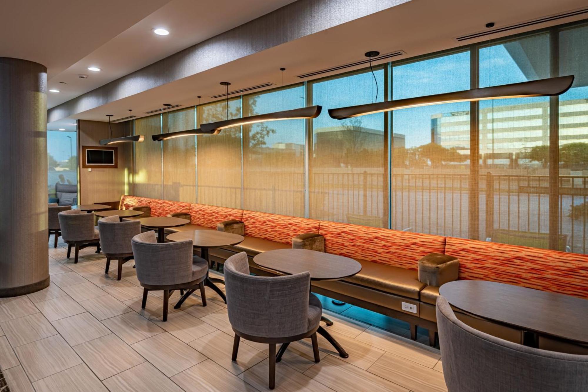 Springhill Suites Dallas Central Expressway Exteriér fotografie