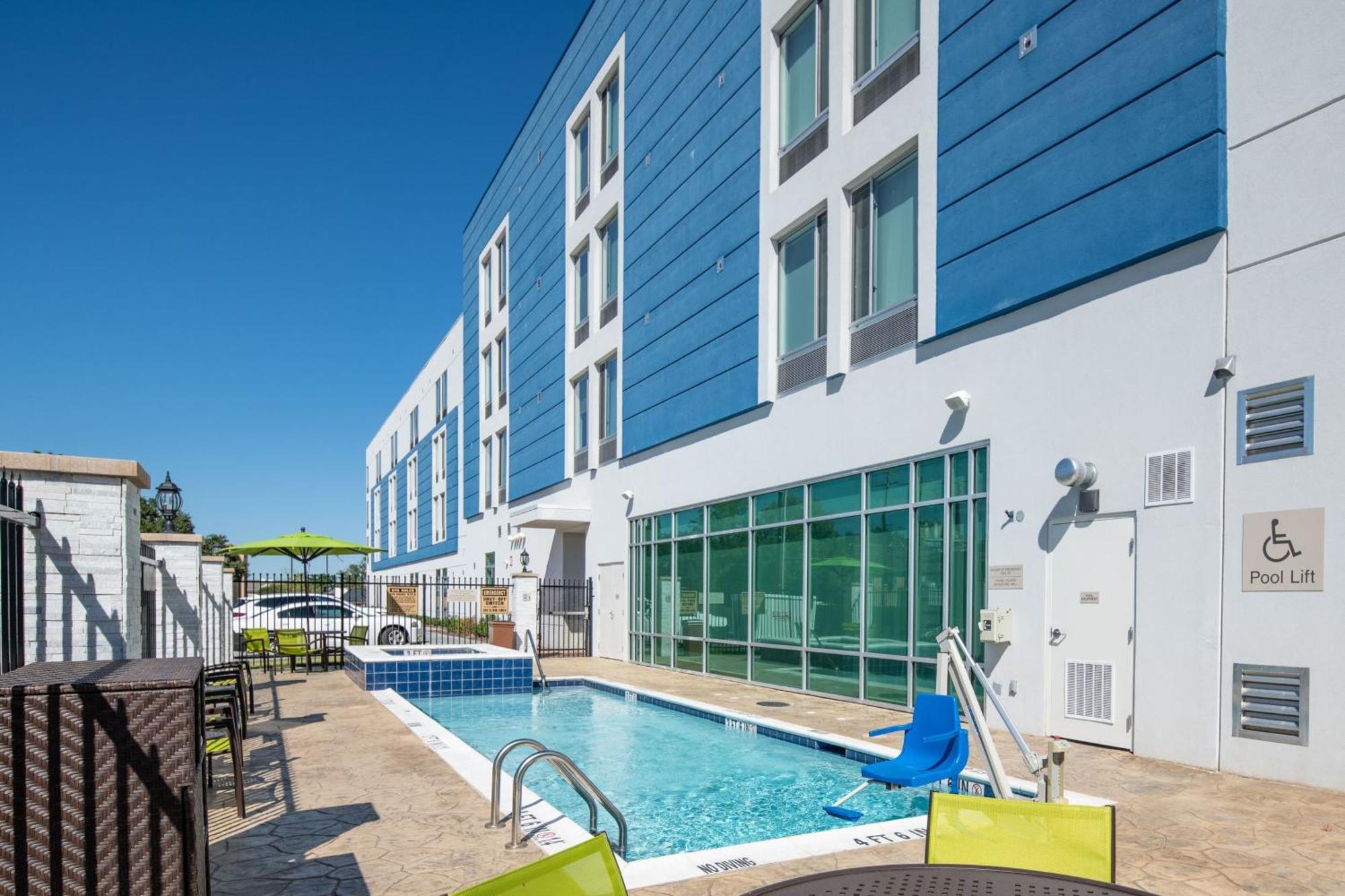 Springhill Suites Dallas Central Expressway Exteriér fotografie